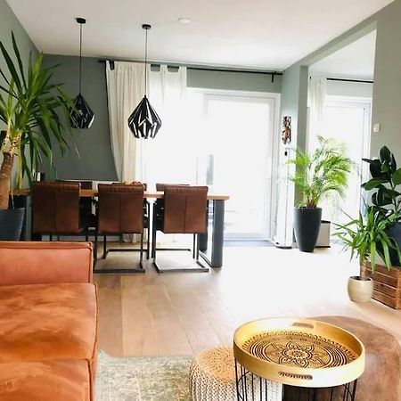 Apartmán Compleet Huis In Nijmegen Exteriér fotografie
